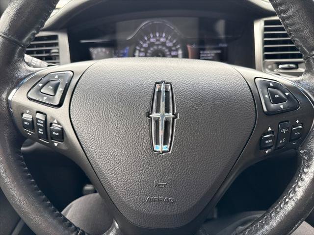 Used 2014 Lincoln MKS AWD w/ Equipment Group 201A image 17