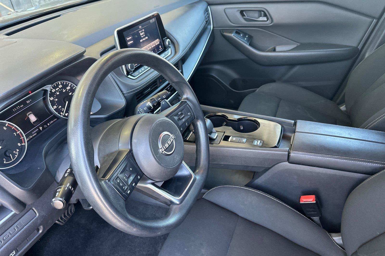 Certified 2024 Nissan Rogue S FWD image 10