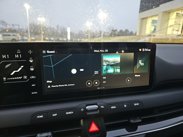 New 2025 Kia K4 GT-Line image 13