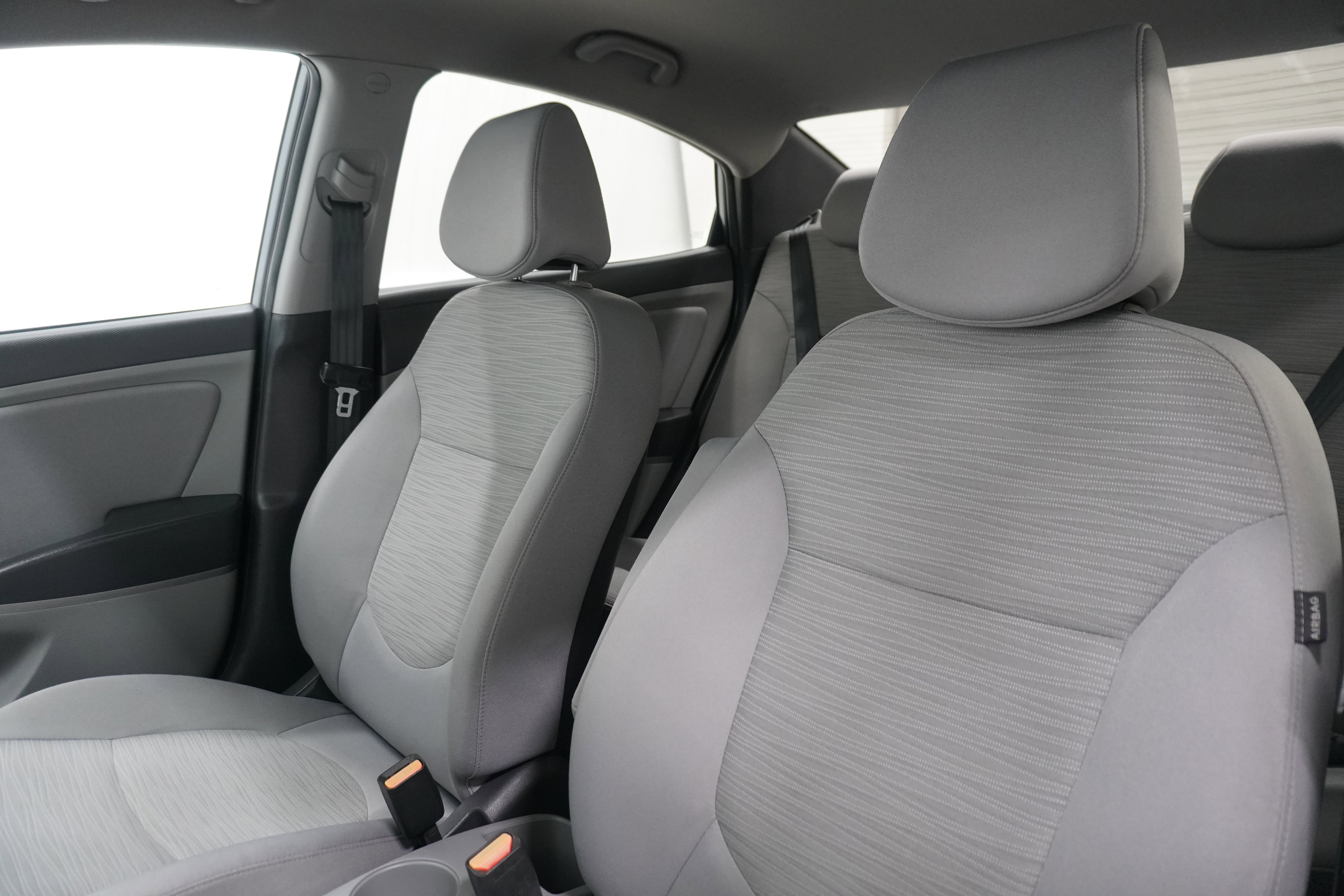 Used 2016 Hyundai Accent SE FWD image 11