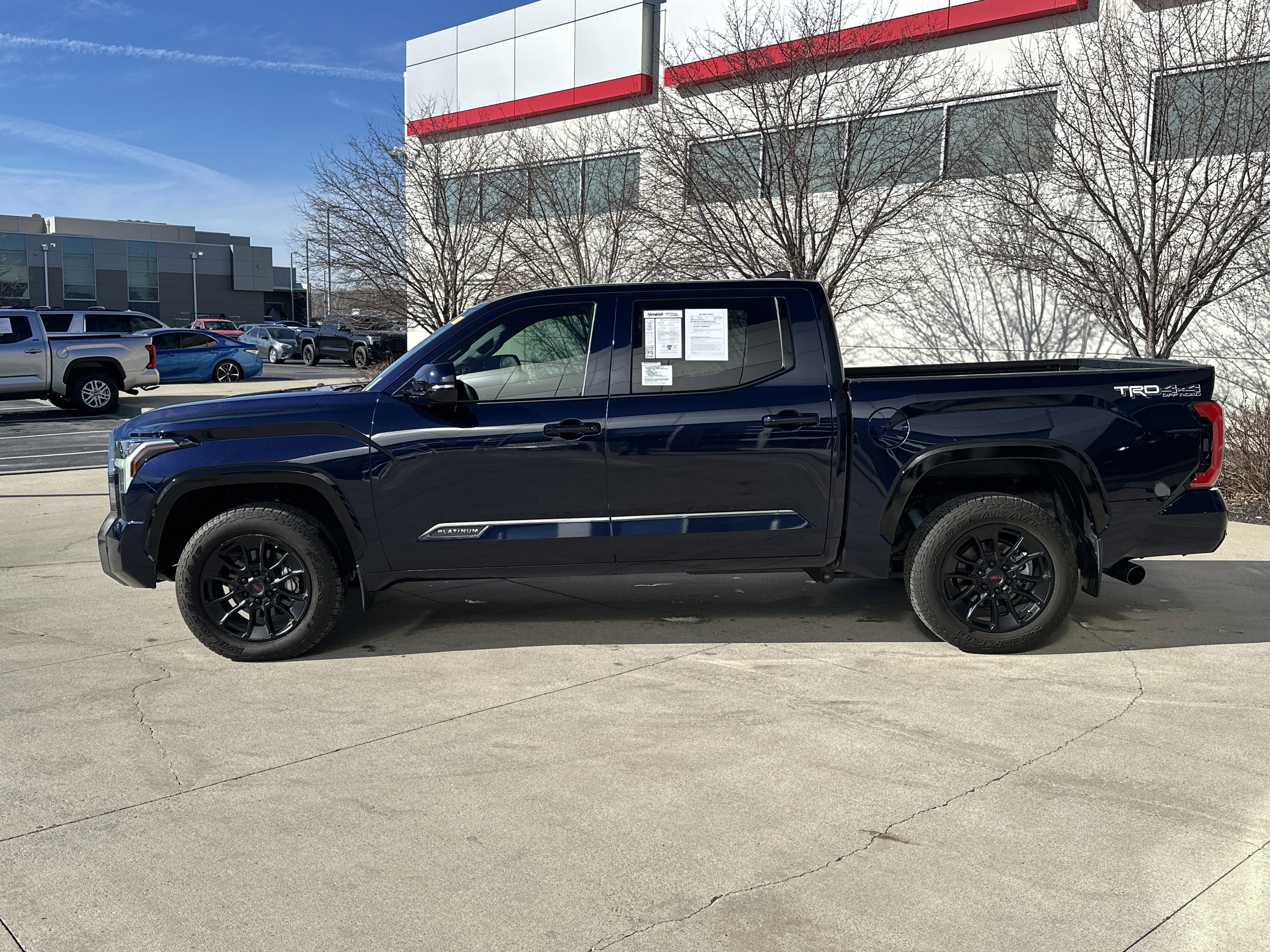 Used 2025 Toyota Tundra Platinum w/ TRD Off-Road Package AWD/4WD image 10