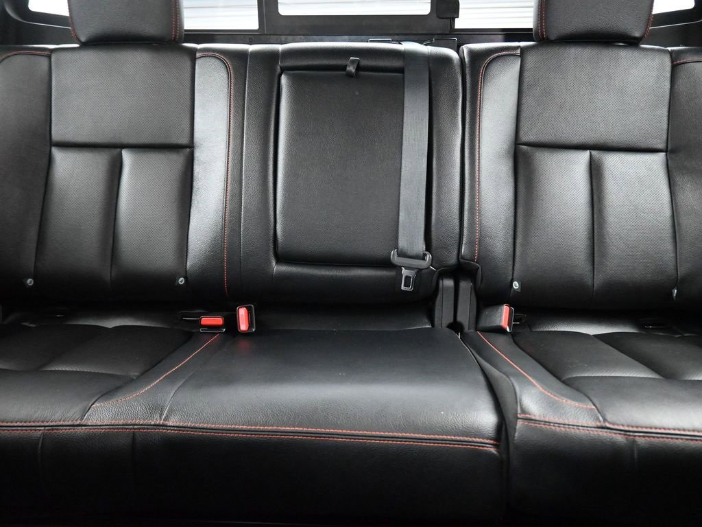 Used 2023 Nissan Titan PRO-4X w/ Pro-4x Convenience Package image 35