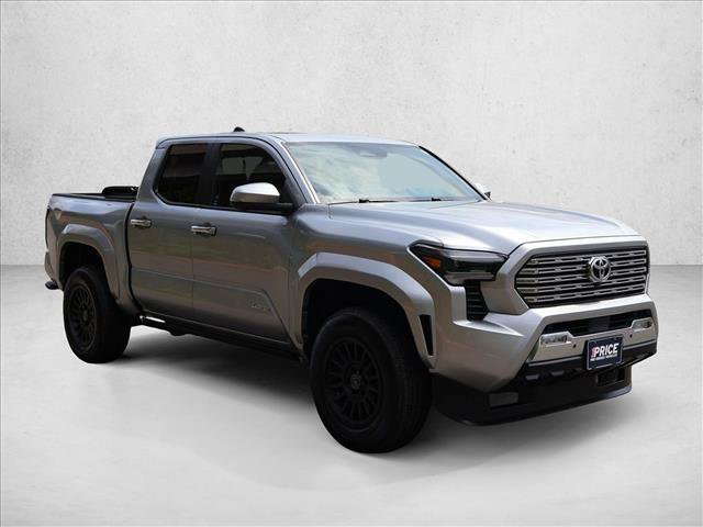 Used 2024 Toyota Tacoma Limited w/ Limited Package (LT) AWD/4WD image 4