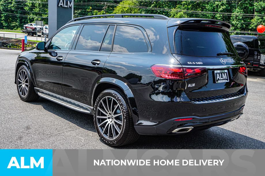 Used 2024 Mercedes-Benz GLS 580 4MATIC w/ Warmth & Comfort Package image 4