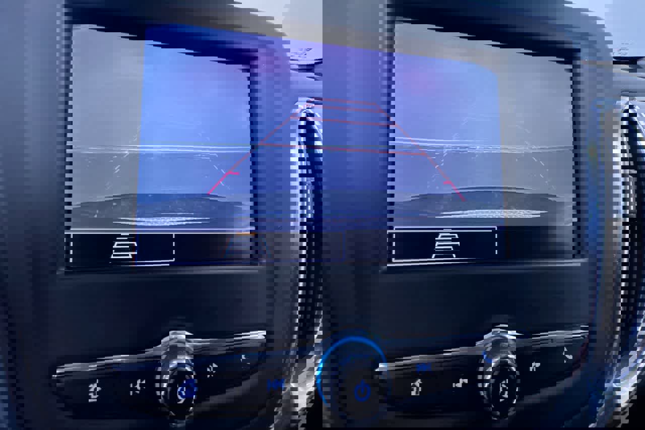 Used 2023 Chevrolet Equinox LT image 25