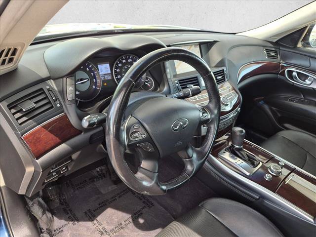 Used 2016 INFINITI Q70 L 5.6 AWD/4WD image 15