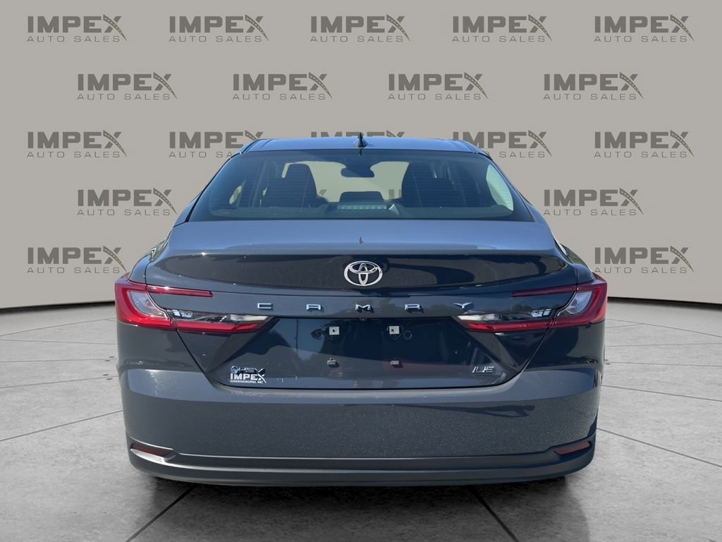 Used 2025 Toyota Camry LE image 4