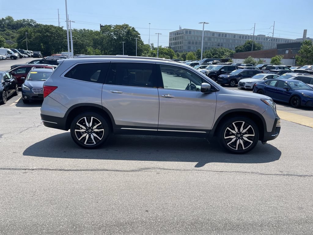 Used 2021 Honda Pilot Touring image 8