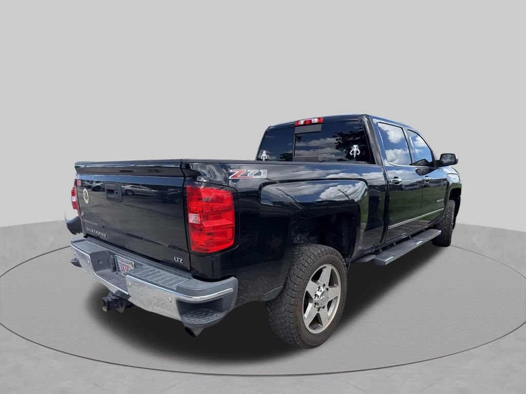 Used 2017 Chevrolet Silverado 2500 LTZ w/ LTZ Plus Package AWD/4WD image 6