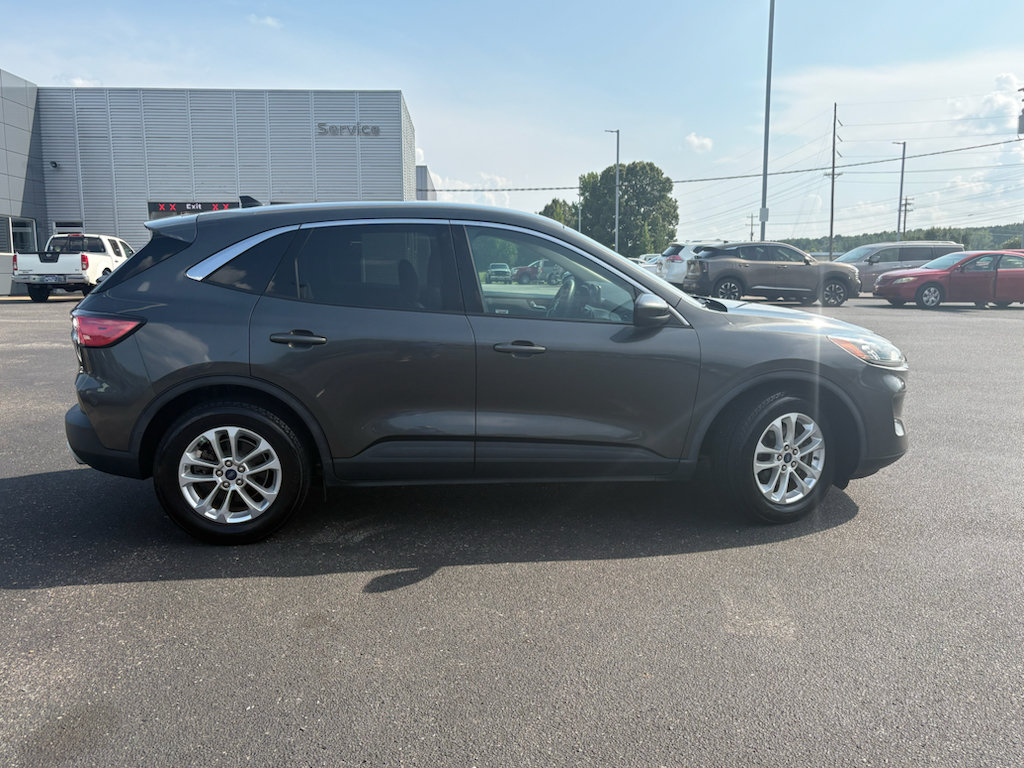 Used 2020 Ford Escape SE FWD image 6