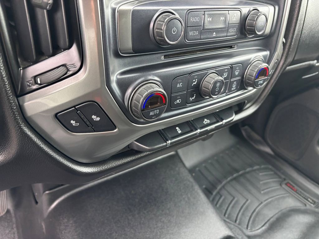 Certified 2018 Chevrolet Silverado 1500 LT w/ All Star Edition AWD/4WD image 16