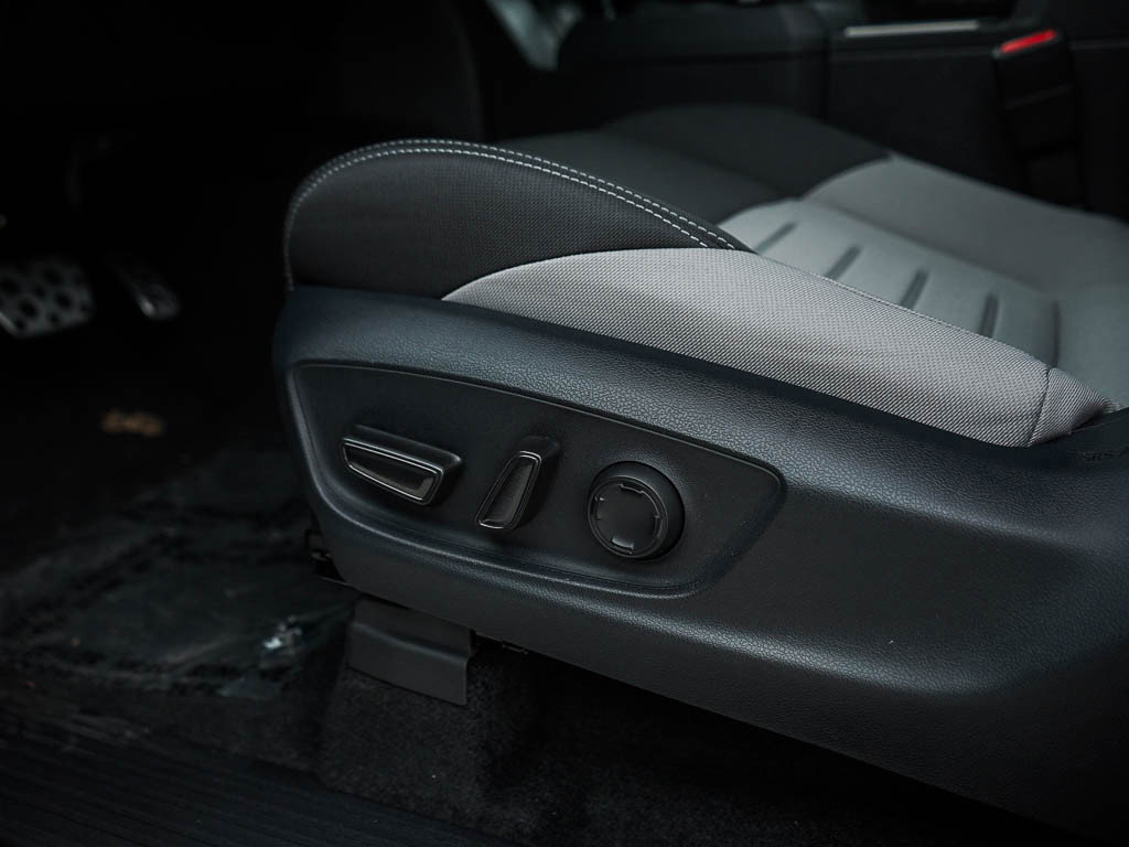 New 2025 Toyota Tacoma TRD Sport image 18