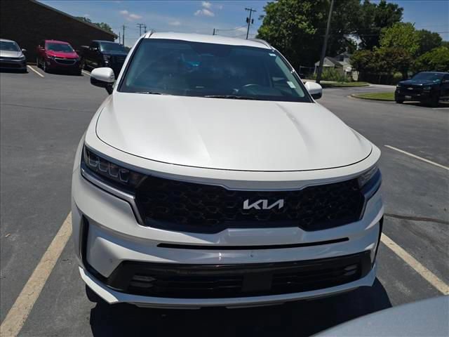 Certified 2023 Kia Sorento EX AWD/4WD image 2