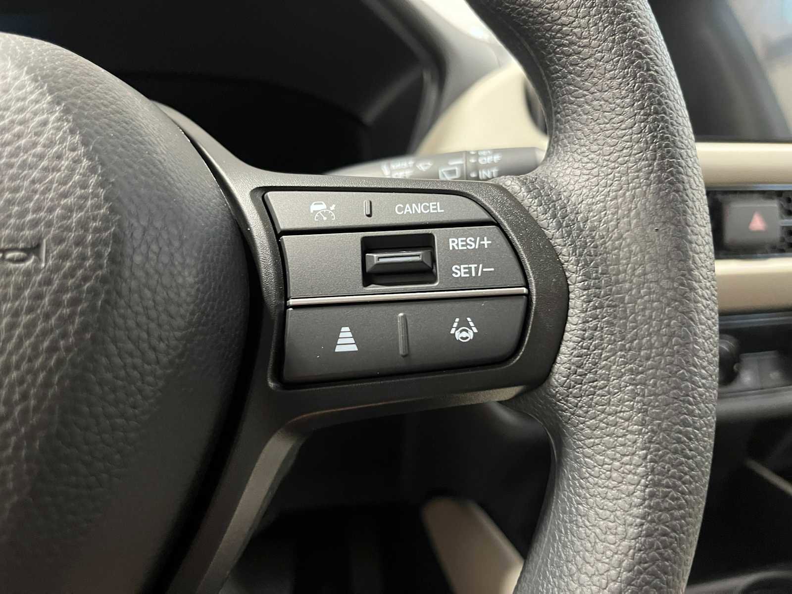 New 2026 Honda HR-V LX image 15