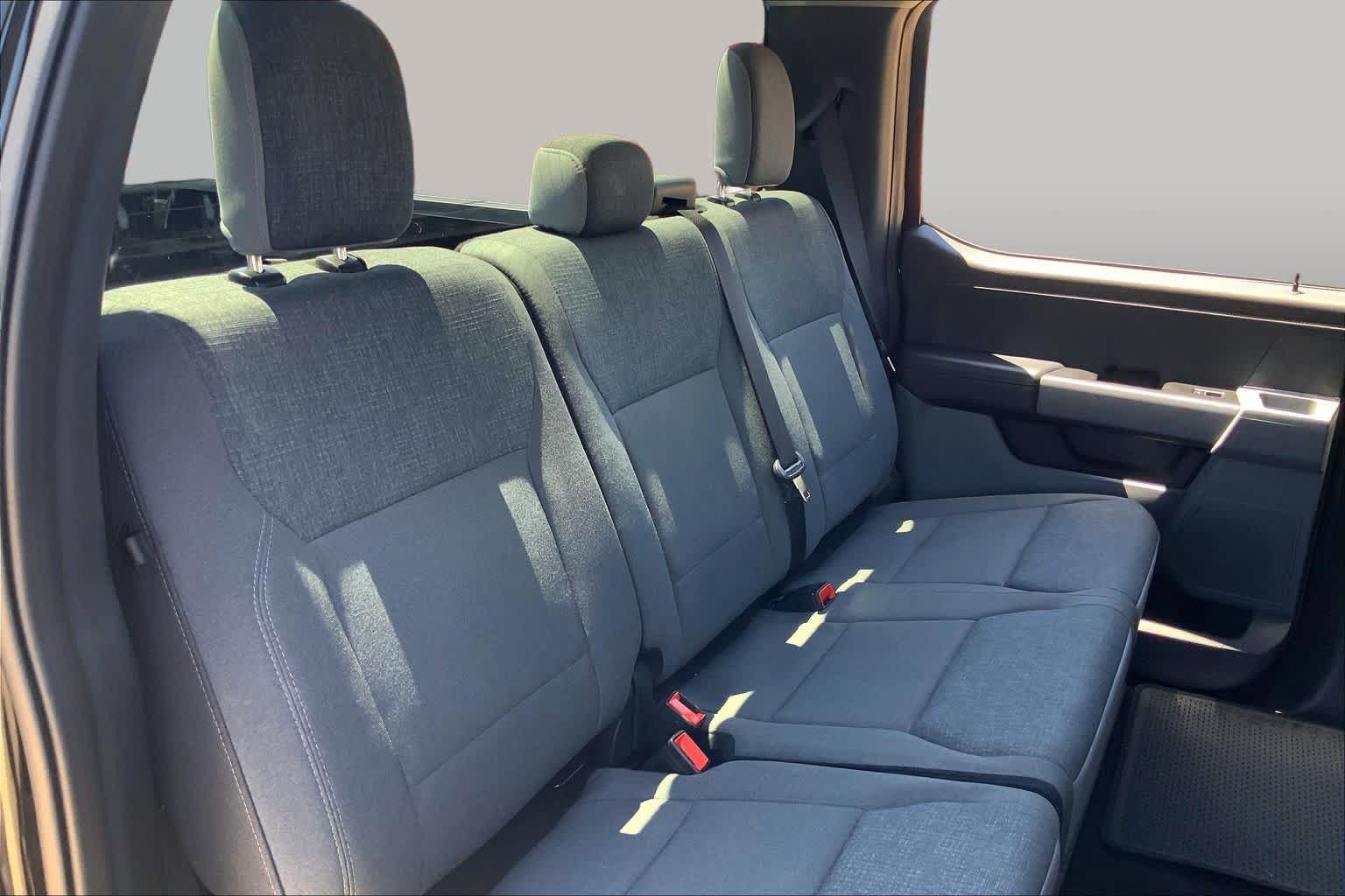 Used 2024 Ford F150 XLT w/ Mobile Office Package RWD image 20