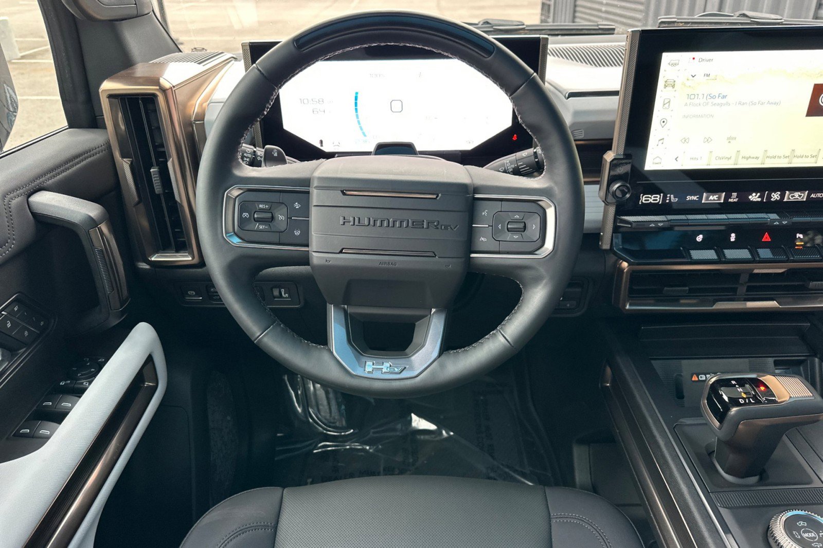 Used 2025 GMC Hummer EV 3X w/ LPO, Dark Essentials Package image 14