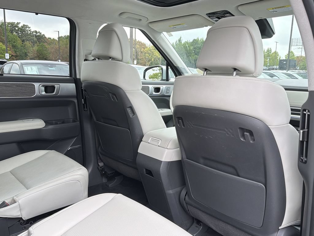 Used 2024 Hyundai Santa Fe Calligraphy AWD/4WD image 18