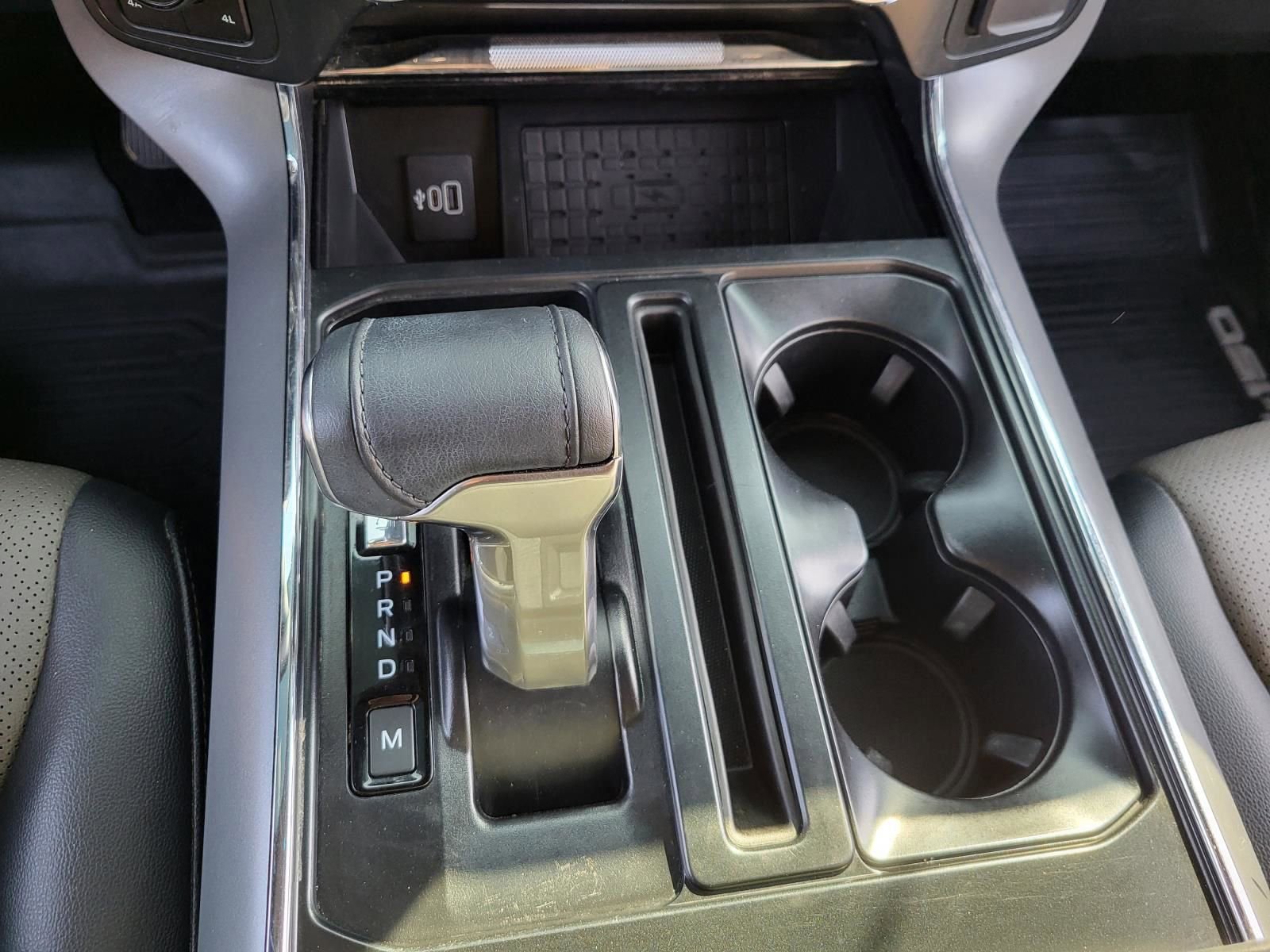 Used 2025 Ford F150 Lariat w/ Equipment Group 501A Mid image 31