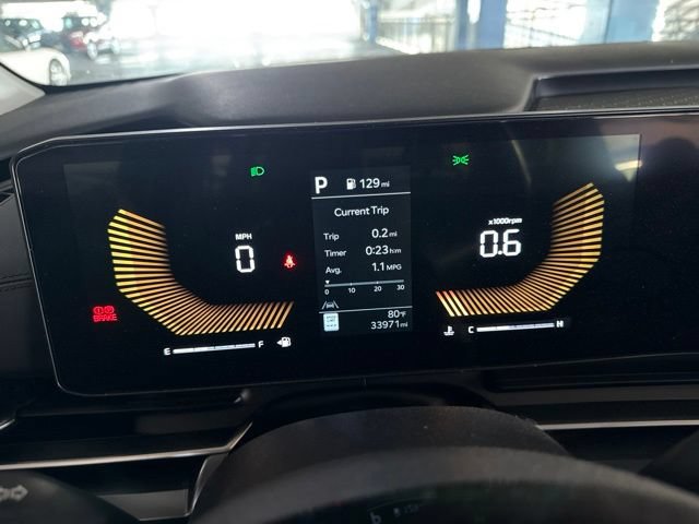 Certified 2025 Kia Carnival FWD image 7