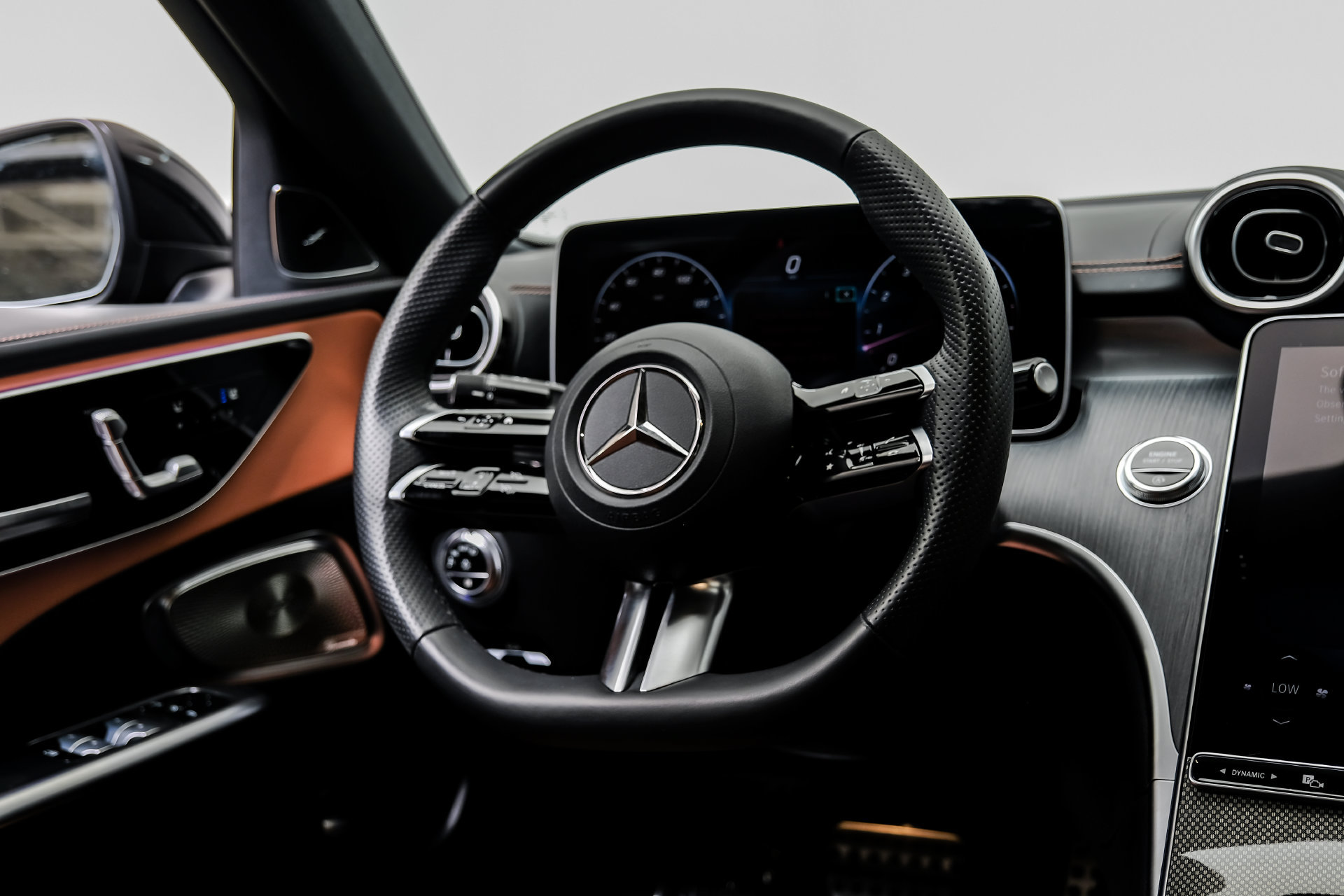 Used 2024 Mercedes-Benz C 300 4MATIC Sedan image 20