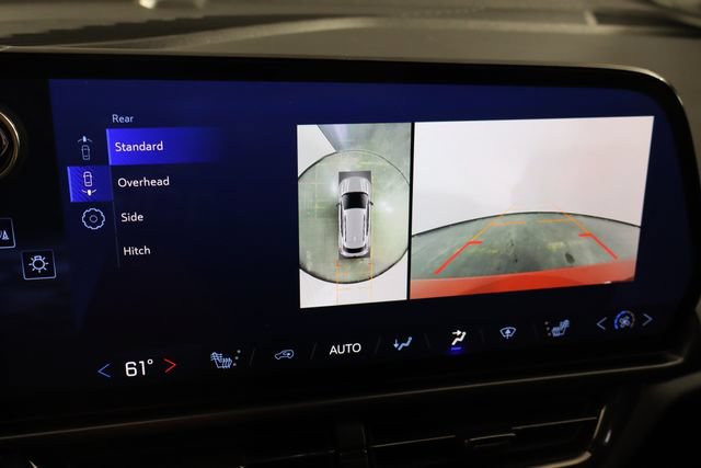 Used 2025 Chevrolet Equinox EV RS FWD image 39