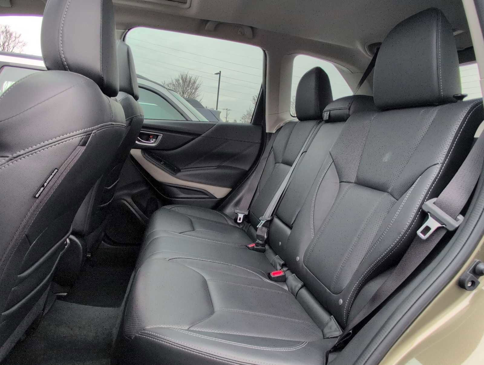 Used 2024 Subaru Forester Limited image 21