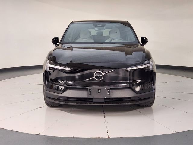Used 2025 Volvo EX30 Ultra w/ Climate Package image 9