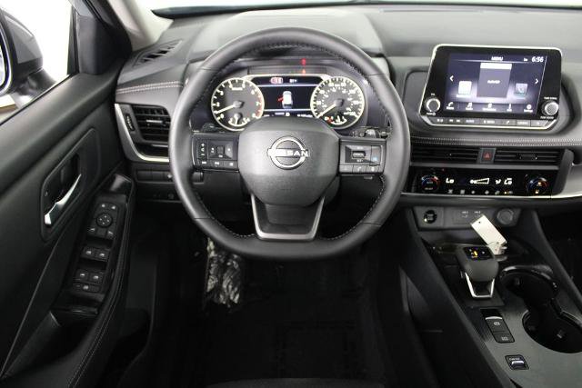 Certified 2026 Nissan Rogue SV FWD image 7