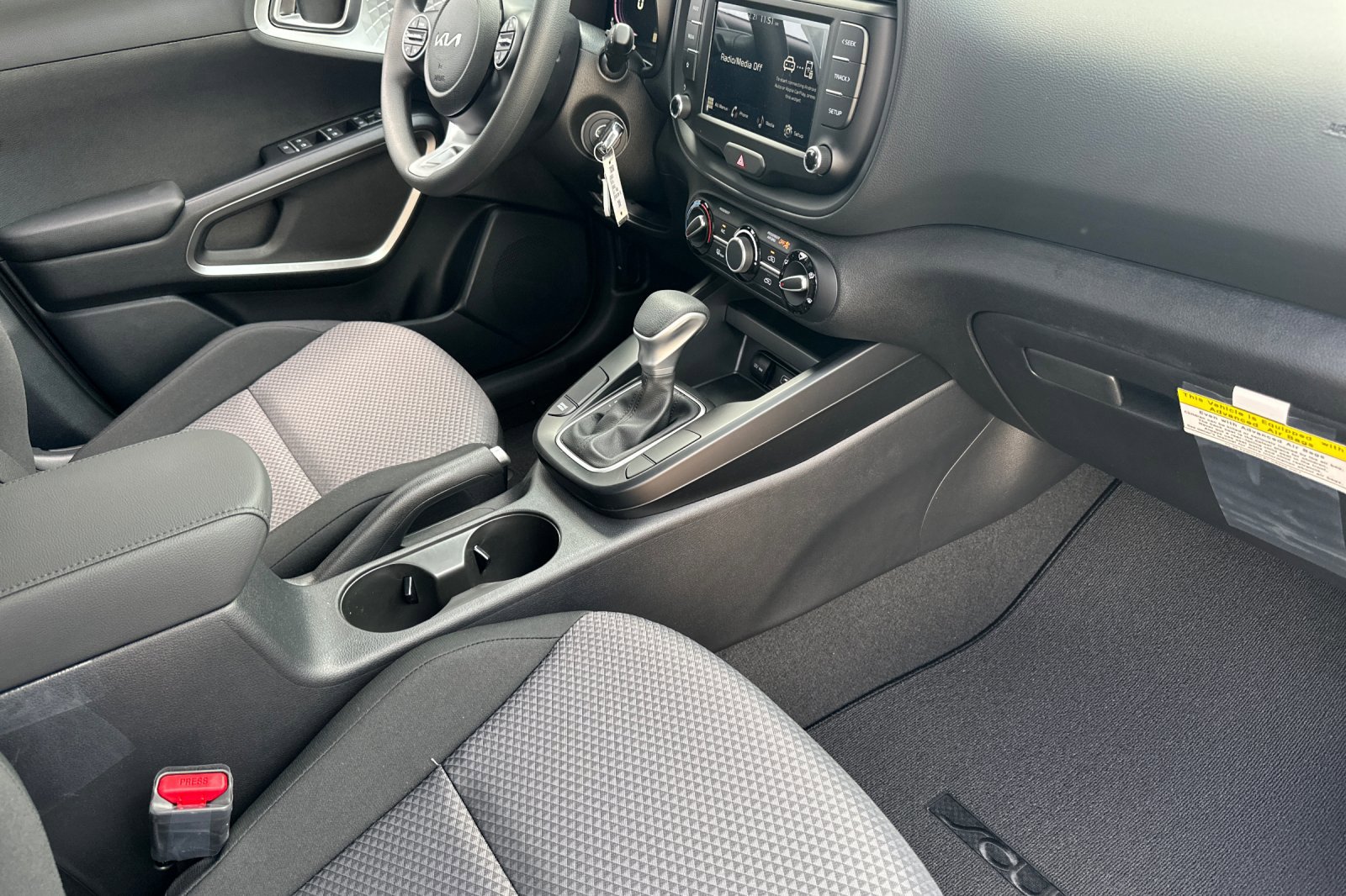 New 2025 Kia Soul LX image 17