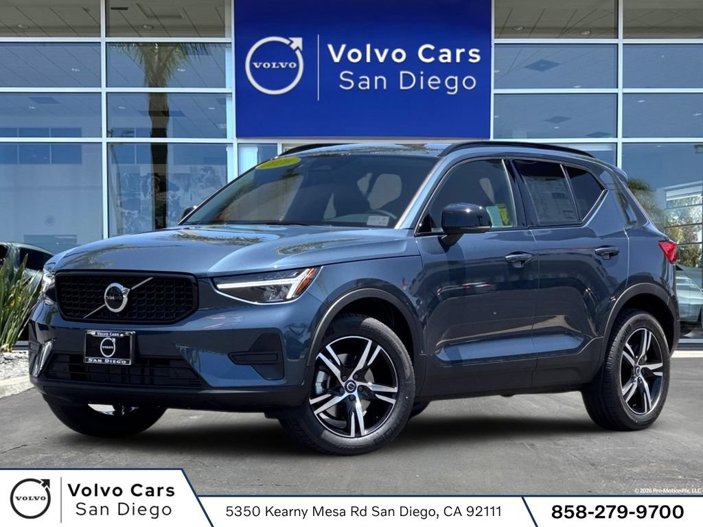New 2026 Volvo XC40 B5 Core w/ Protection Package Premier AWD/4WD image 1