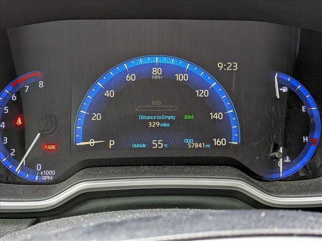 Used 2020 Toyota Corolla XLE image 10