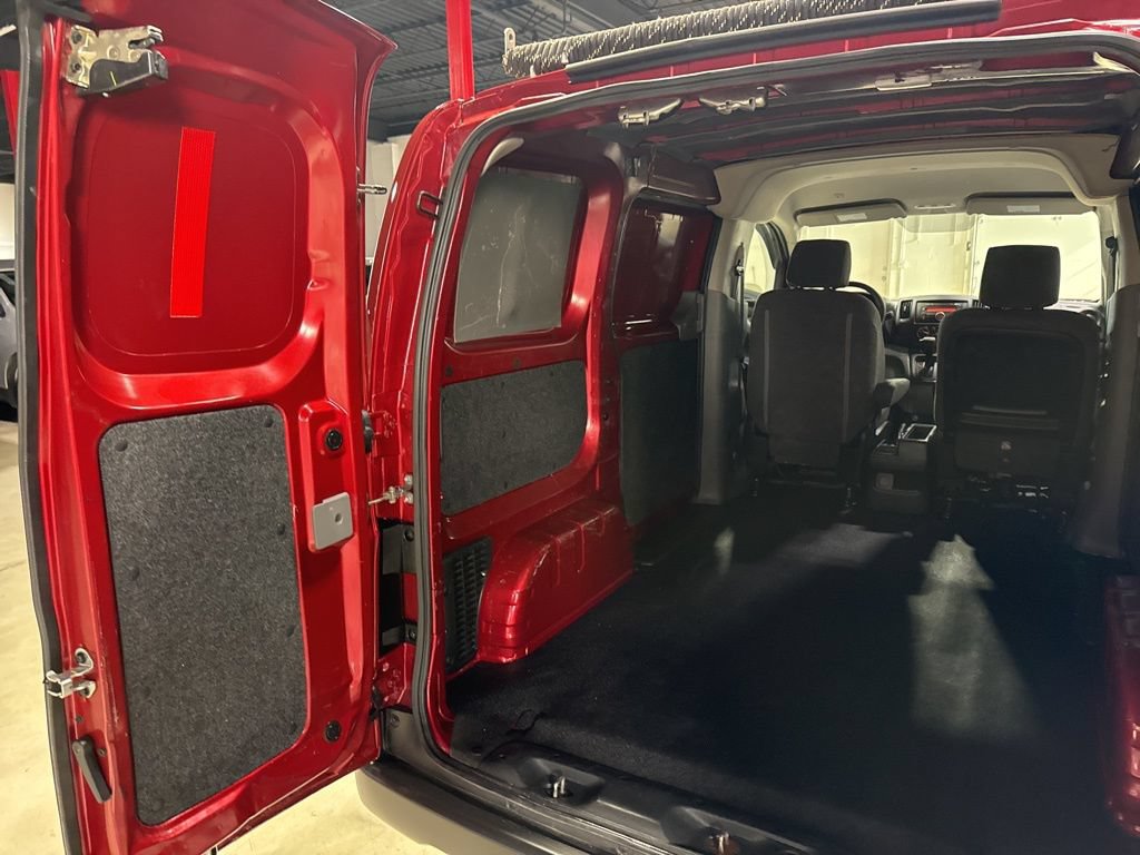 Used 2015 Nissan NV200 S w/ Cruise Control Package FWD image 28