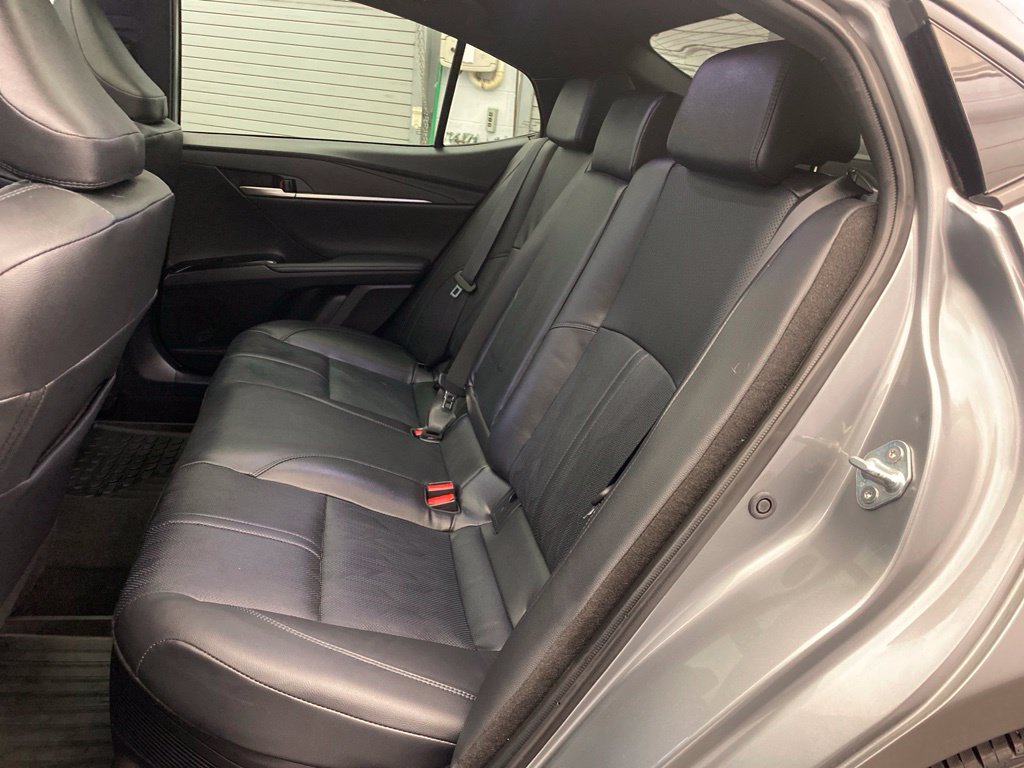 Used 2025 Toyota Camry XSE w/ Premium Package FWD image 20