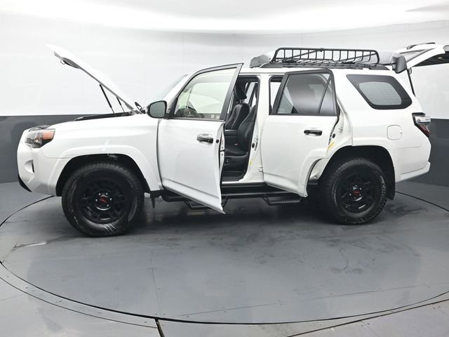 Certified 2021 Toyota 4Runner Venture w/ Moonroof Package AWD/4WD image 47