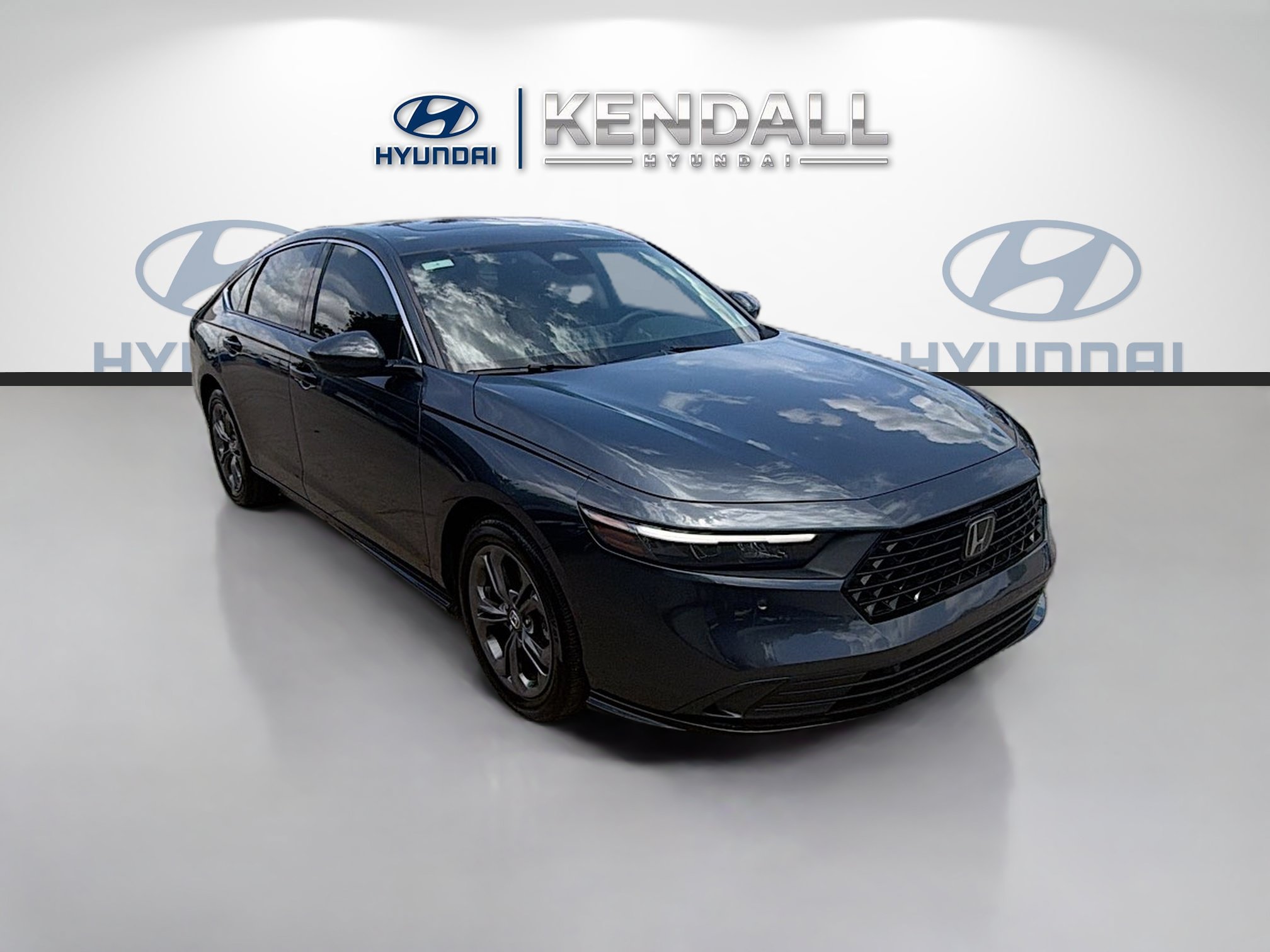 Used 2024 Honda Accord EX-L image 1