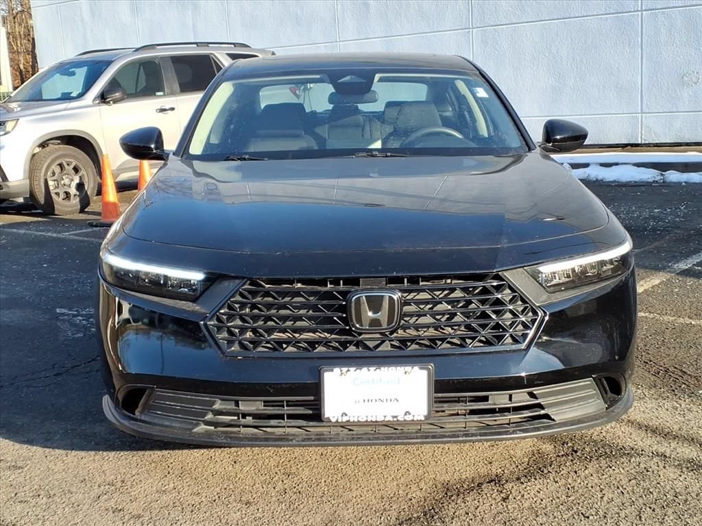Used 2024 Honda Accord EX image 2
