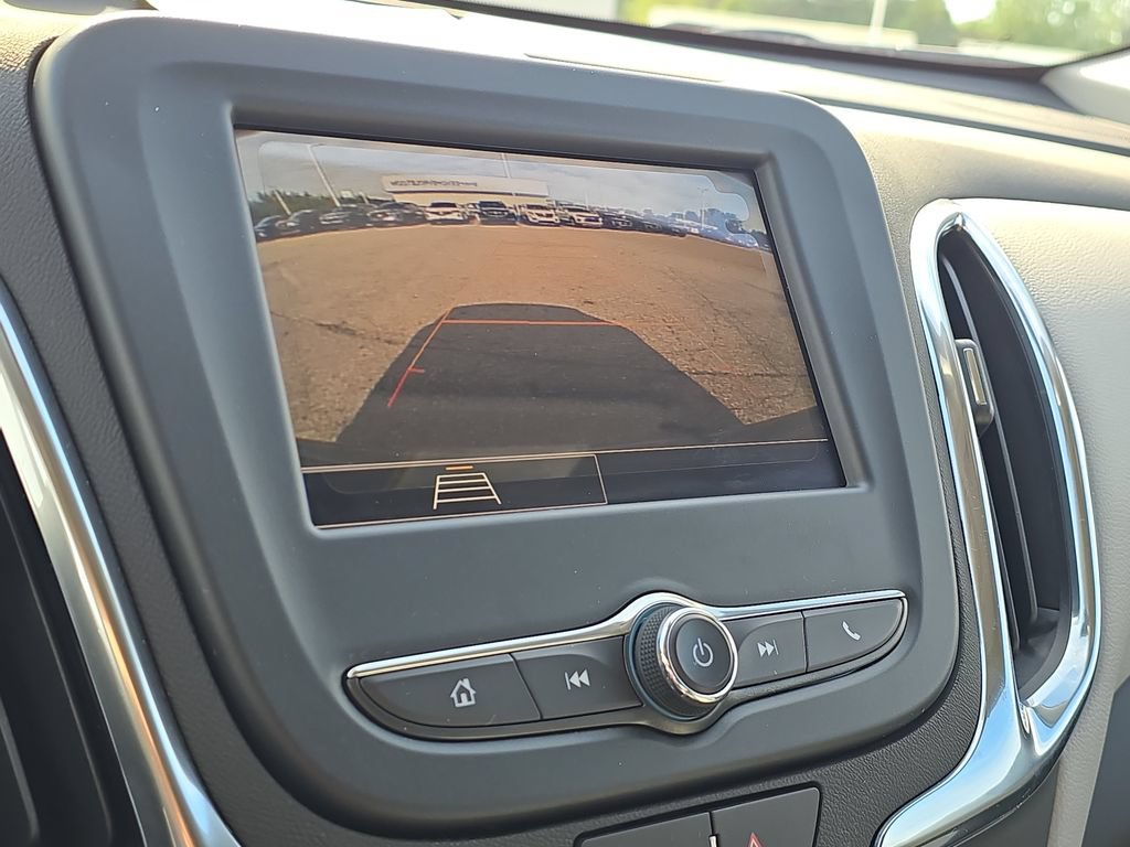 Used 2024 Chevrolet Equinox LS w/ LS Convenience Package FWD image 24