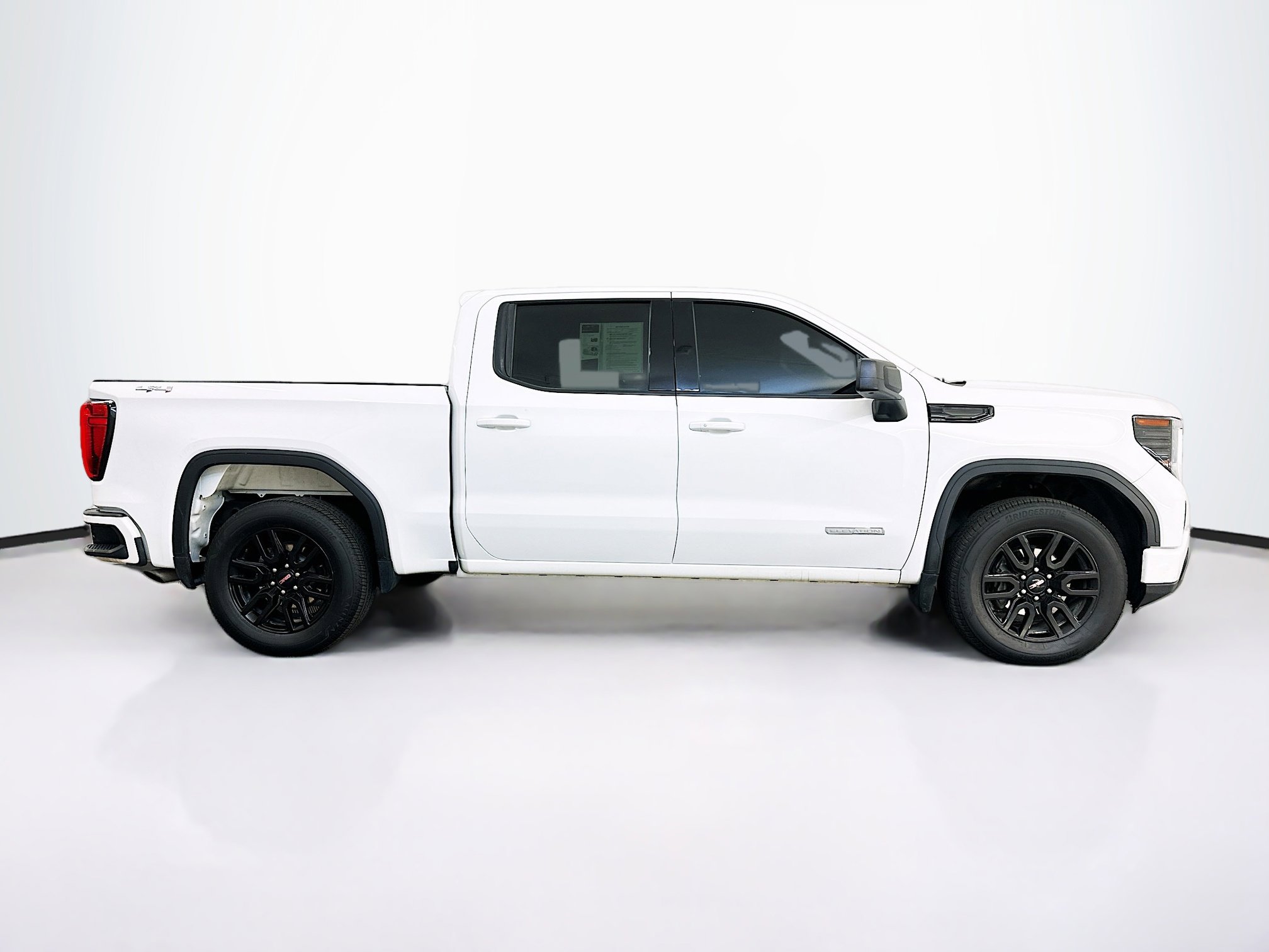 Used 2024 GMC Sierra 1500 Elevation image 10