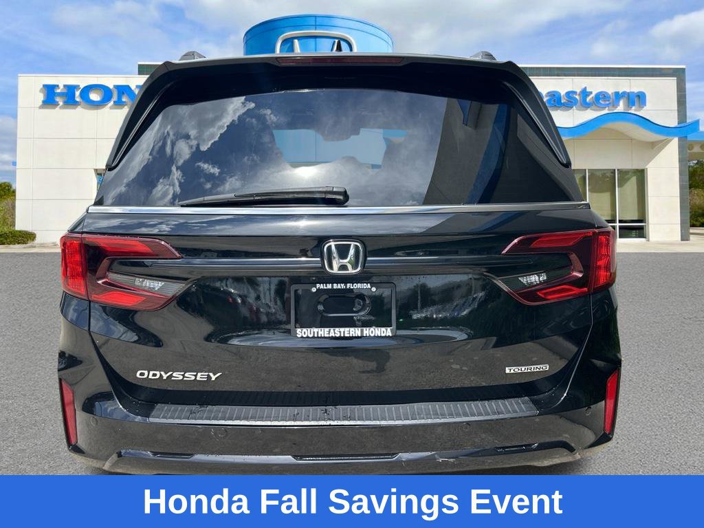 Used 2025 Honda Odyssey Touring image 8