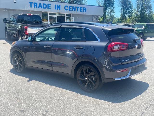 Used 2019 Kia Niro S Touring FWD image 4