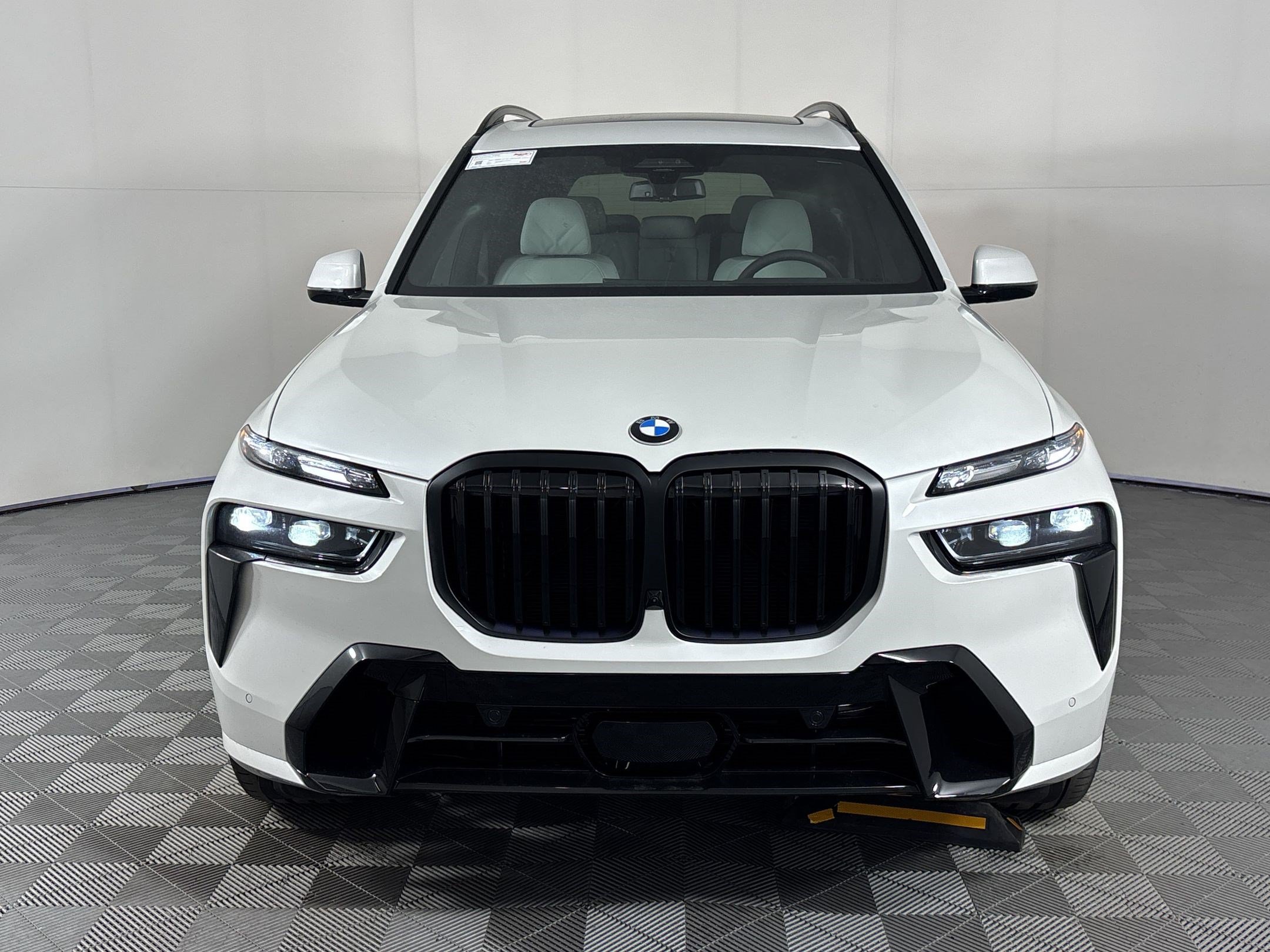 New 2027 BMW X7 xDrive40i w/ Executive Package AWD/4WD image 6
