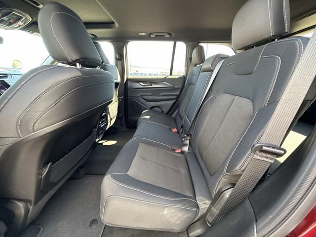 New 2026 Jeep Grand Cherokee Laredo AWD/4WD image 20