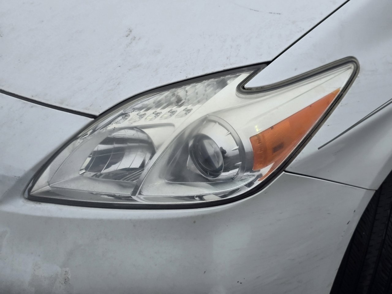 Used 2012 Toyota Prius Three w/ Solar Roof Pkg image 11