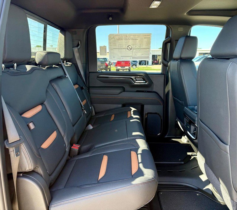 New 2026 GMC Sierra 2500 AT4 w/ AT4 Premium Plus Package AWD/4WD image 12