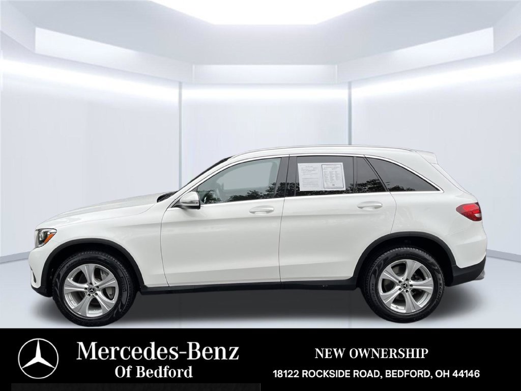 Used 2017 Mercedes-Benz GLC 300 4MATIC image 2