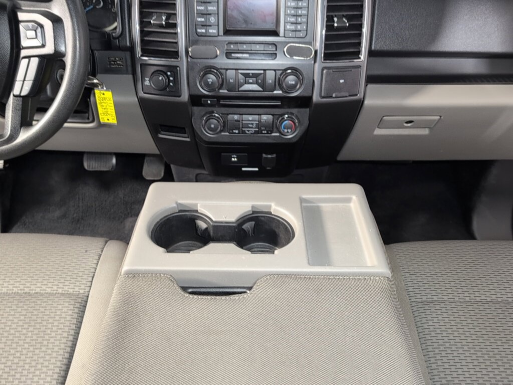 Used 2017 Ford F150 XLT AWD/4WD image 18