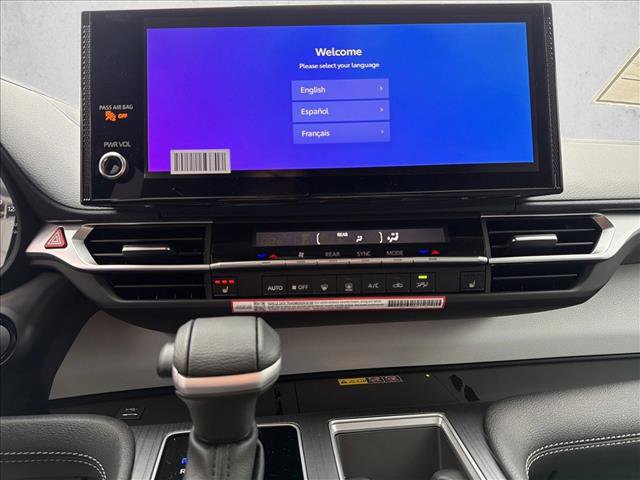 New 2026 Toyota Sienna XLE image 15