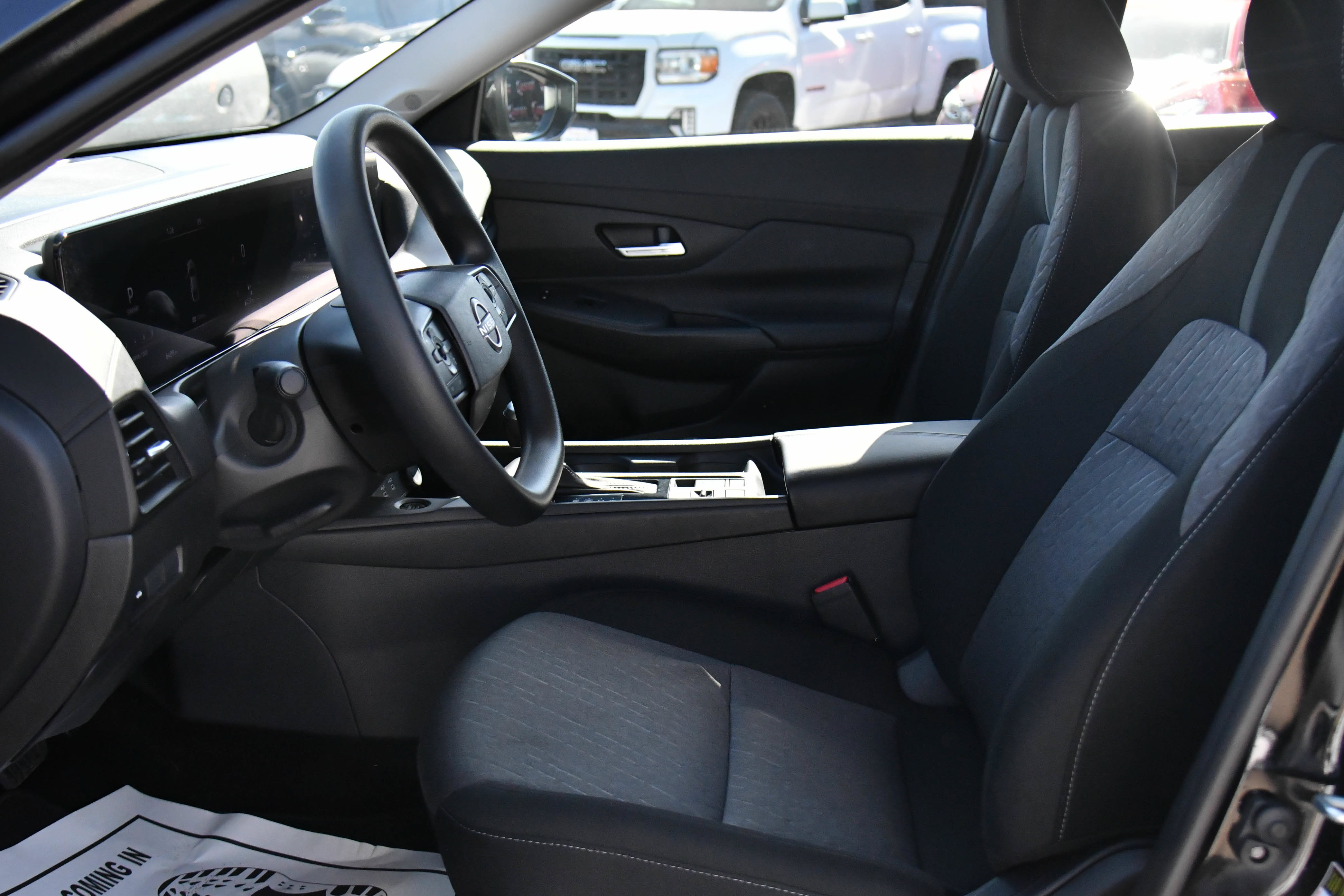 Used 2026 Nissan Sentra SV w/ Floor Mat Package FWD image 16