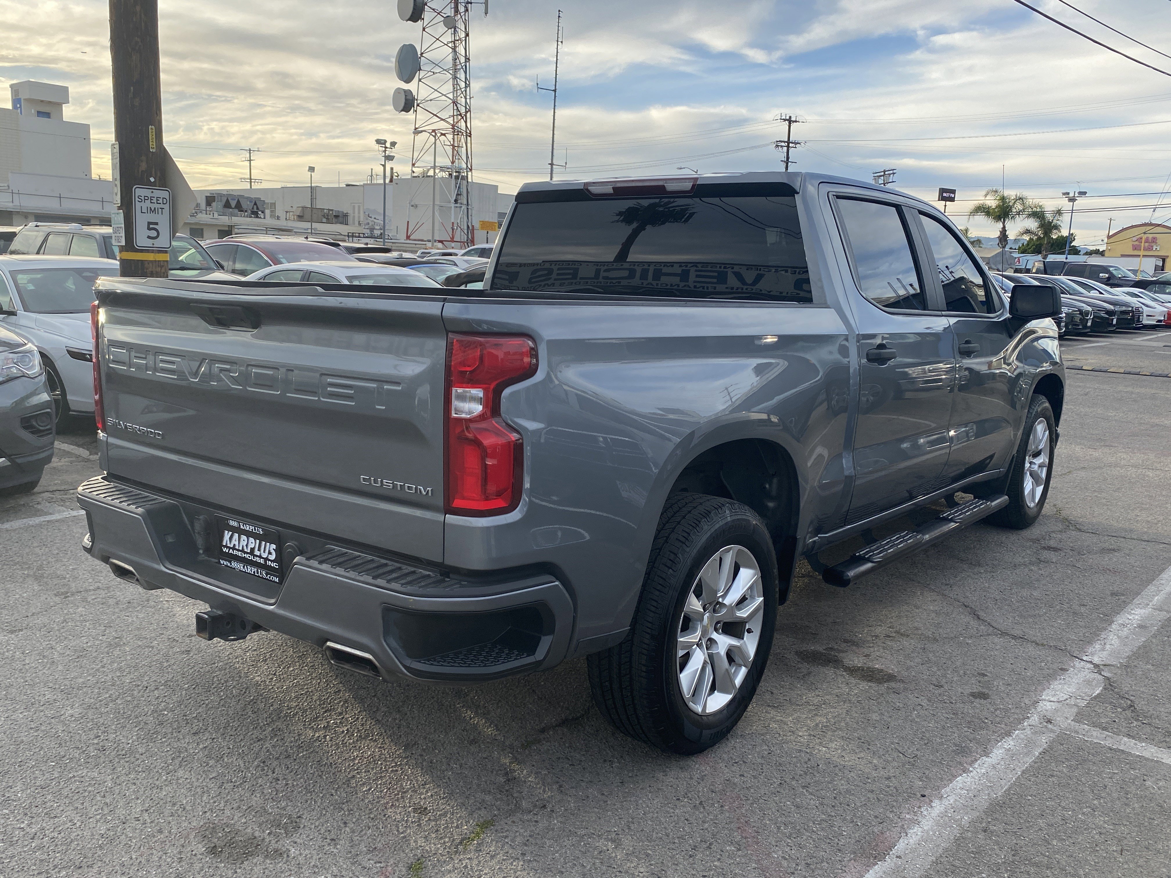 Used 2019 Chevrolet Silverado 1500 Custom w/ Custom Value Package image 8