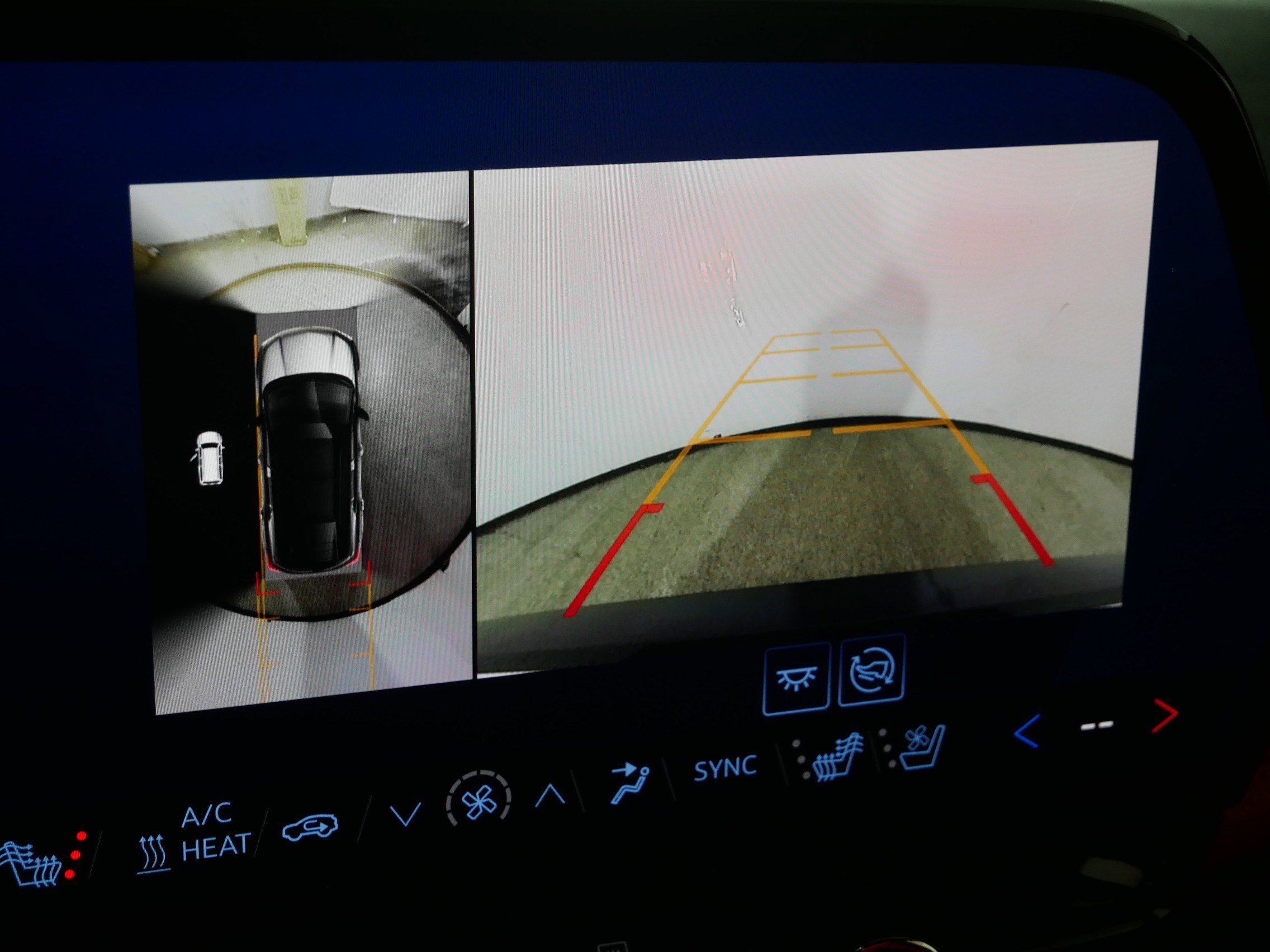 Certified 2024 Chevrolet Blazer EV RS image 33